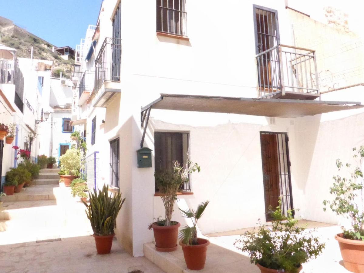 Estudio Esperanto Apartment Alicante Bagian luar foto